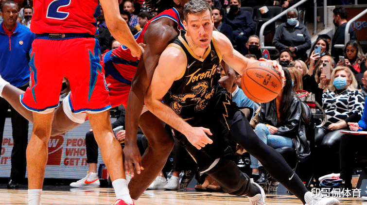 了运动员借 了运动员借