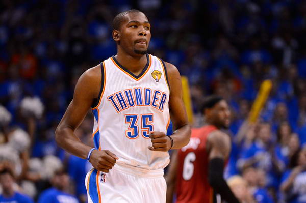 他在比赛中 他在比赛中